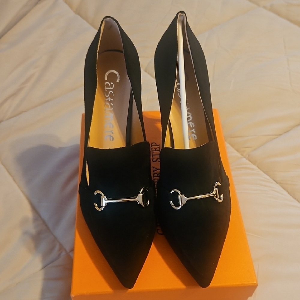 Castaner Black and Silver Heels with Classic Pump Design